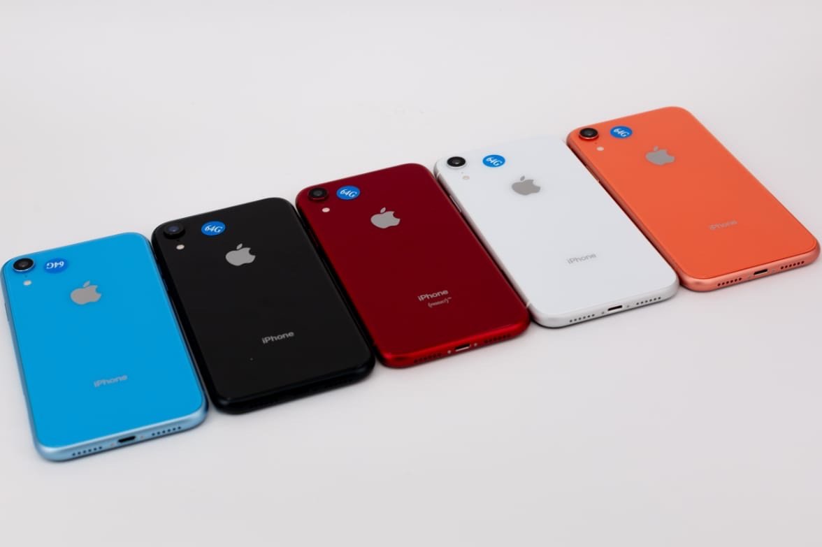 iPhone XR Pre-Owned - Image 2